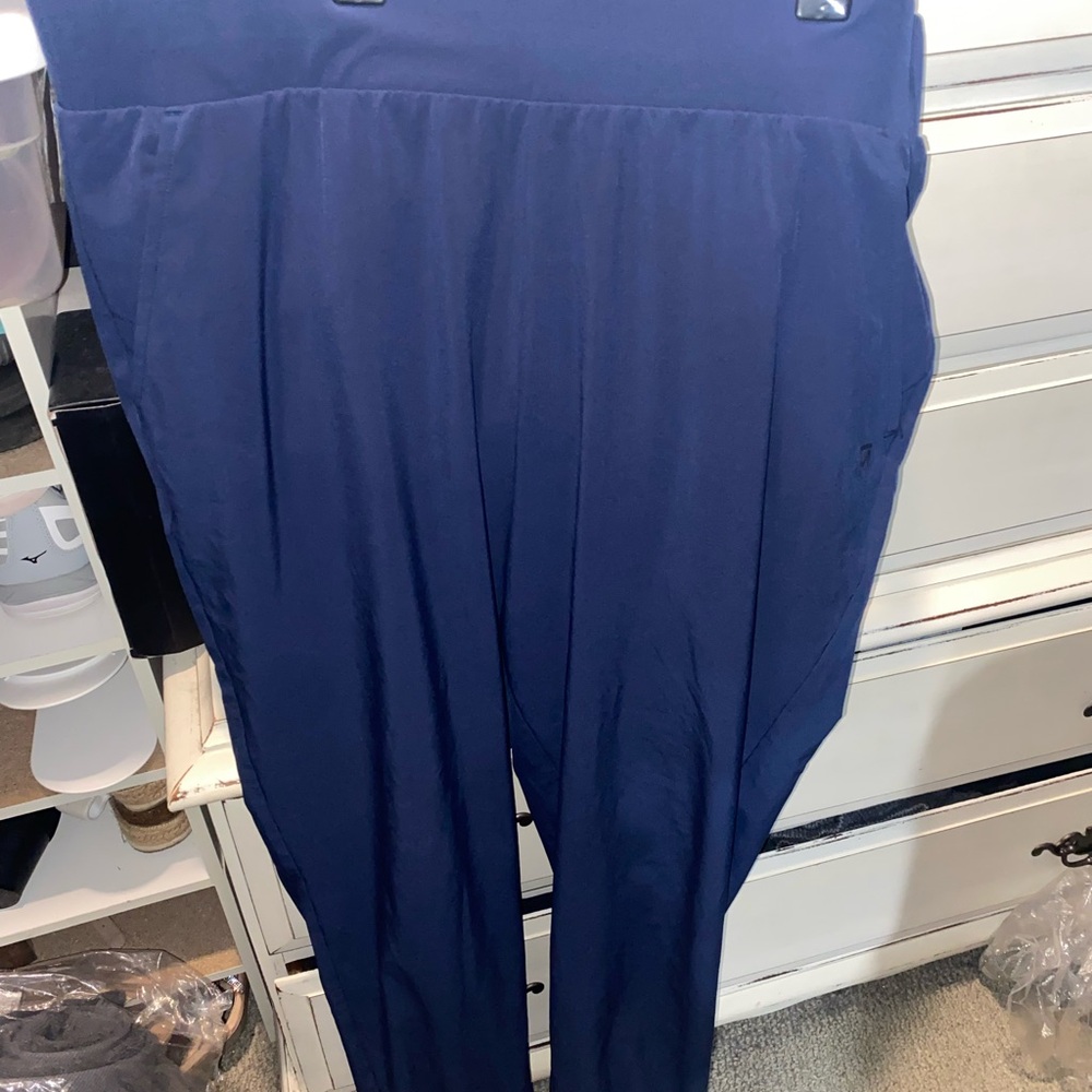 Women’s Navy Blue Gap Fit Joggers